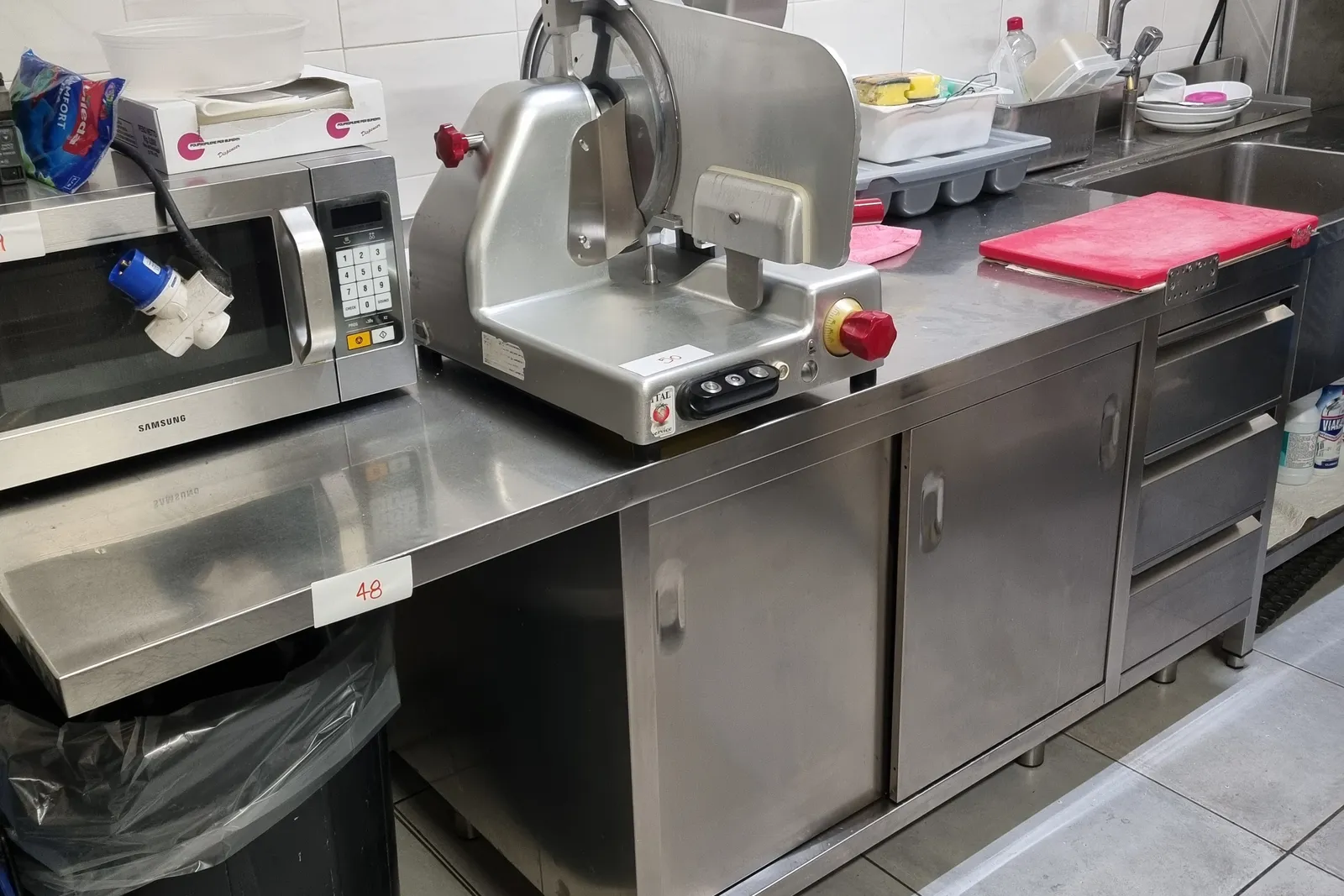 Arredo e attrezzatura ristorante
