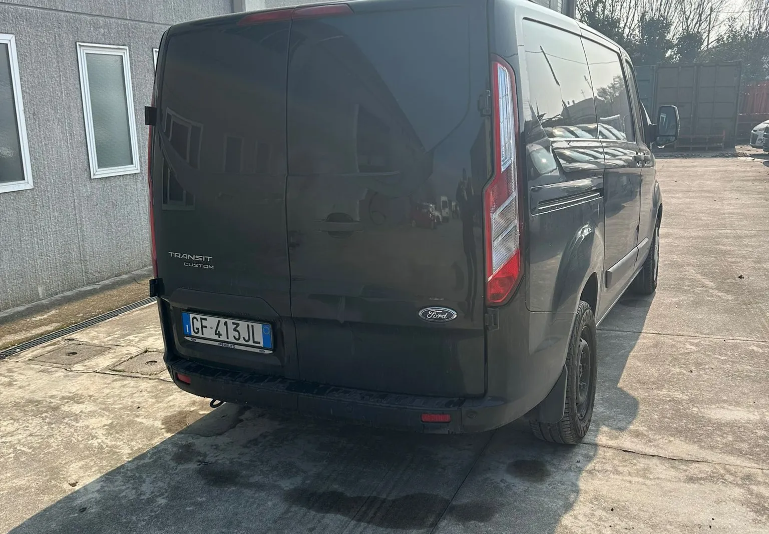 Furgone Ford Transit Custom targato GF413JL