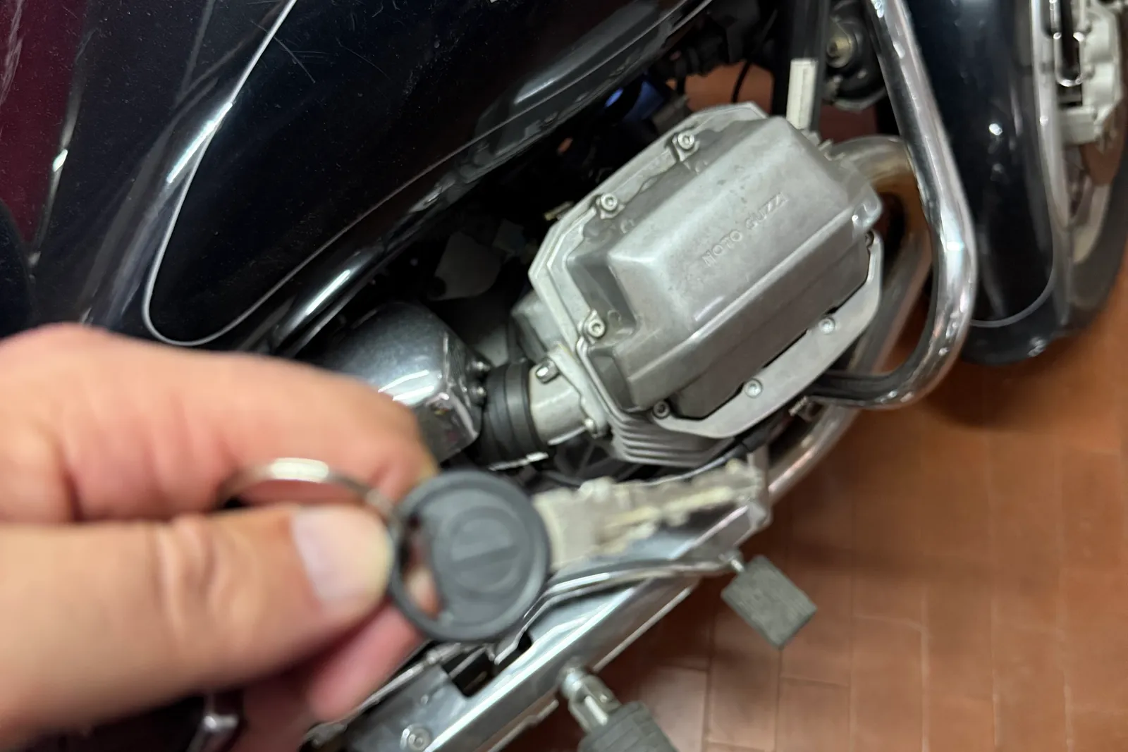 Motoveicolo Guzzi California targato AD68909